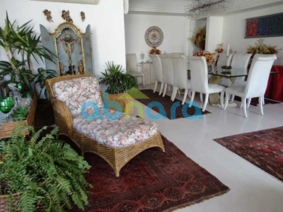 Imagem Cobertura com 7 Quartos à Venda, 647 m² em Copacabana - Rio De Janeiro Imagem Cobertura com 7 Quartos à Venda, 647 m² em Copacabana - Rio De Janeiro