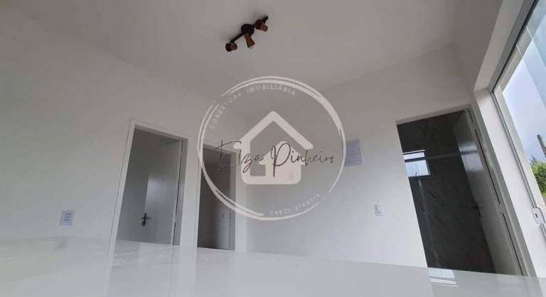 Imagem Casa com 2 Quartos à Venda, 250 m² em Balneário Monte Carlo - Ilha Comprida Imagem Casa com 2 Quartos à Venda, 250 m² em Balneário Monte Carlo - Ilha Comprida