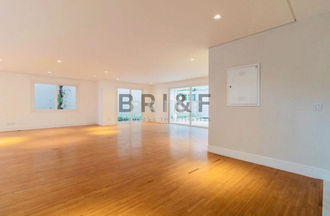Imagem Casa com 4 Quartos à Venda, 620 m² em Brooklin - São Paulo Imagem Casa com 4 Quartos à Venda, 620 m² em Brooklin - São Paulo