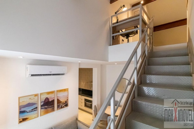 Imagem Cobertura com 2 Quartos à Venda, 68 m² em Copacabana - Rio De Janeiro Imagem Cobertura com 2 Quartos à Venda, 68 m² em Copacabana - Rio De Janeiro