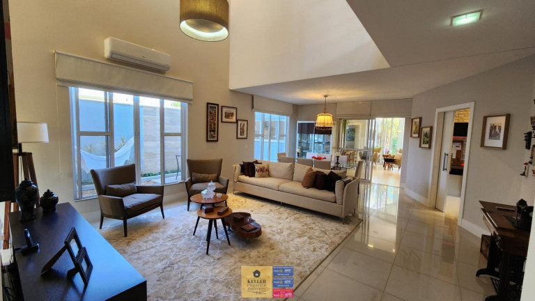 Imagem Casa com 4 Quartos à Venda, 325 m² em Vila A - Foz Do Iguaçu