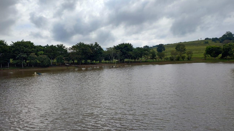 Imagem Fazenda à Venda, 64 m² em Rural - Itapetininga