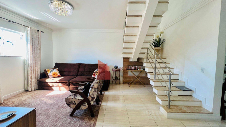 Imagem Sobrado com 3 Quartos à Venda, 230 m² em São Judas - Itajaí Imagem Sobrado com 3 Quartos à Venda, 230 m² em São Judas - Itajaí