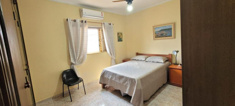 Imagem Casa com 3 Quartos à Venda, 179 m² em Parque São Quirino - Campinas Imagem Casa com 3 Quartos à Venda, 179 m² em Parque São Quirino - Campinas
