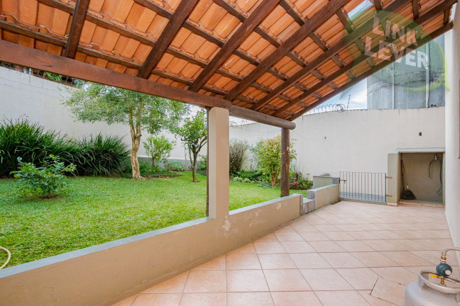 Imagem Casa de Condomínio com 3 Quartos à Venda, 200 m² em Santa Cândida - Curitiba