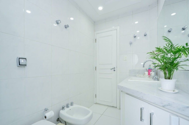Imagem Apartamento com 3 Quartos à Venda, 230 m² em Pacaembu - São Paulo Imagem Apartamento com 3 Quartos à Venda, 230 m² em Pacaembu - São Paulo