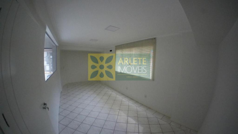 Imagem Sala Comercial à Venda, 88 m² em Bombas - Bombinhas Imagem Sala Comercial à Venda, 88 m² em Bombas - Bombinhas