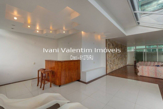 Imagem Cobertura com 3 Quartos à Venda, 369 m² em Barra Da Tijuca - Rio De Janeiro