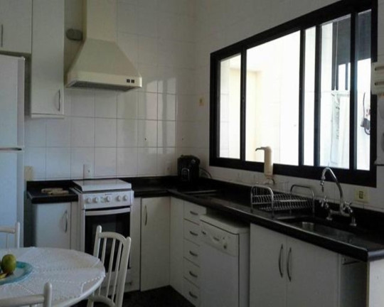 Imagem Apartamento com 3 Quartos à Venda, 220 m² em Pitangueiras - Guarujá Imagem Apartamento com 3 Quartos à Venda, 220 m² em Pitangueiras - Guarujá