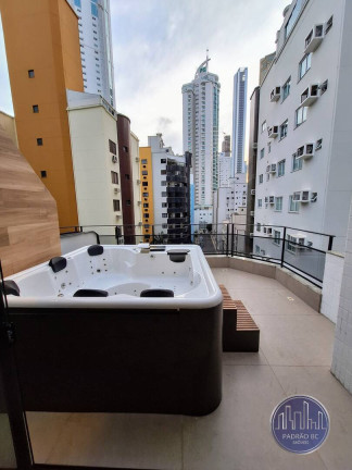 Imagem Apartamento com 3 Quartos à Venda, 199 m² em Centro - Balneário Camboriú Imagem Apartamento com 3 Quartos à Venda, 199 m² em Centro - Balneário Camboriú