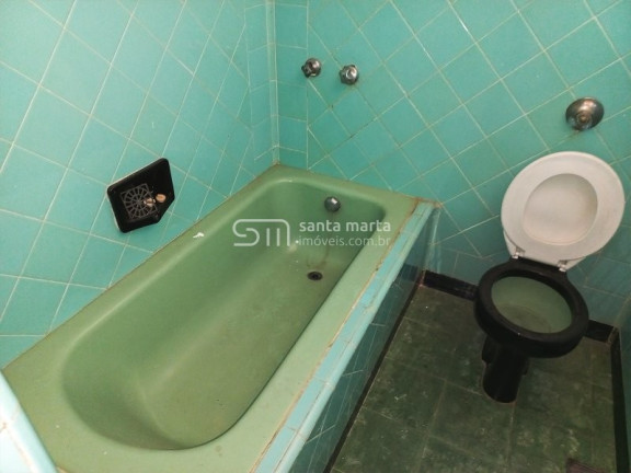 Imagem Casa com 2 Quartos à Venda, 300 m² em Centro - Lorena Imagem Casa com 2 Quartos à Venda, 300 m² em Centro - Lorena