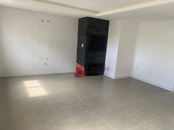 Imagem Sobrado com 3 Quartos à Venda, 226 m² em Centro - Itajaí Imagem Sobrado com 3 Quartos à Venda, 226 m² em Centro - Itajaí