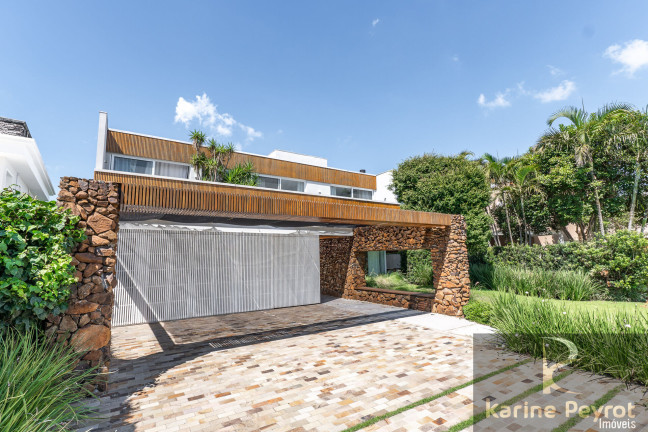 Casa de Condomínio com 4 Quartos à Venda, 540 m² em Centro - Xangri-lá