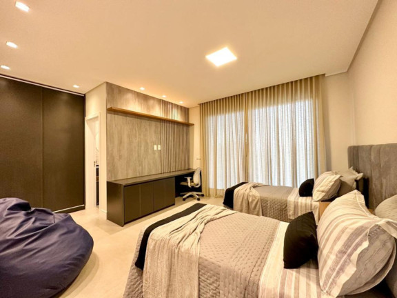 Imagem Casa com 4 Quartos à Venda, 348 m² em Capão Novo - Capao Da Canoa Imagem Casa com 4 Quartos à Venda, 348 m² em Capão Novo - Capao Da Canoa