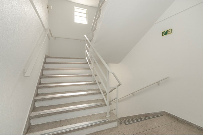 Imagem Imóvel com 2 Quartos à Venda, 67 m² em Cristal - Porto Alegre Imagem Imóvel com 2 Quartos à Venda, 67 m² em Cristal - Porto Alegre