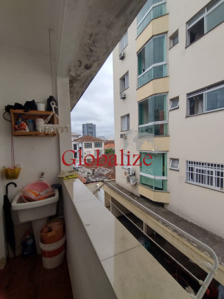 Imagem Imóvel com 2 Quartos à Venda, 70 m² em Encruzilhada - Santos Imagem Imóvel com 2 Quartos à Venda, 70 m² em Encruzilhada - Santos
