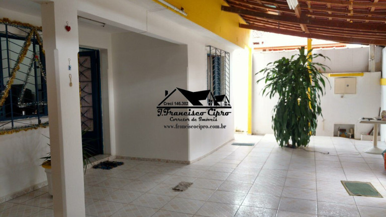 Imagem Casa com 3 Quartos à Venda, 108 m² em Santo Antônio - Lorena Imagem Casa com 3 Quartos à Venda, 108 m² em Santo Antônio - Lorena
