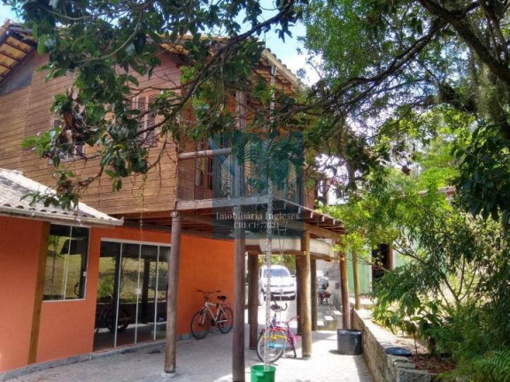 Imagem Casa com 7 Quartos à Venda, 300 m² em Rio Vermelho - Florianópolis