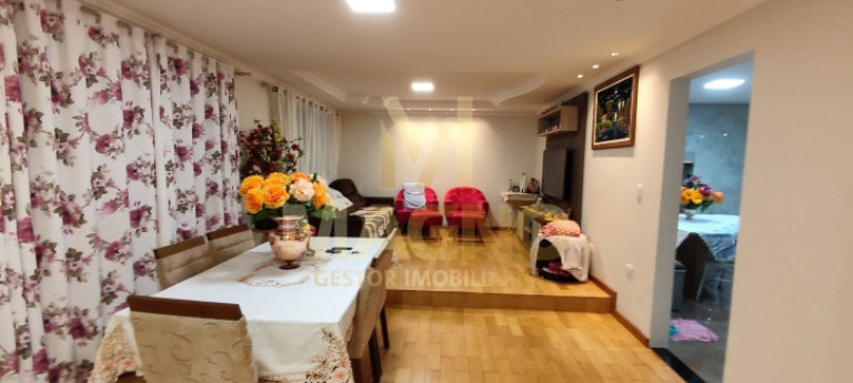 Imagem Sobrado com 4 Quartos à Venda, 211 m² em Cancelli - Cascavel