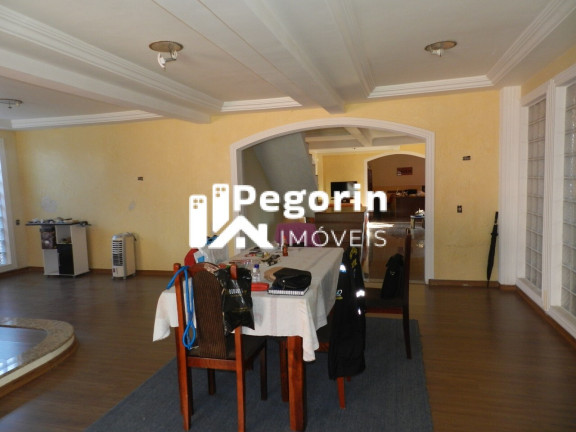 Imagem Sobrado com 4 Quartos à Venda, 420 m² em Maria Antonieta - Pinhais