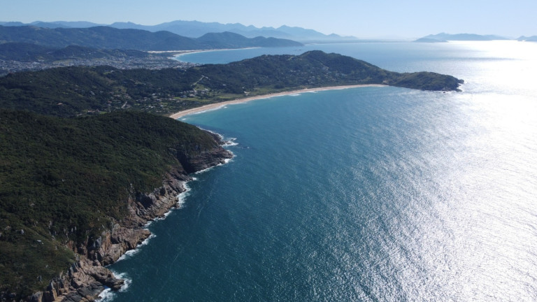 Imagem Terreno à Venda, 16.948 m² em Praia Da Ferrugem - Garopaba