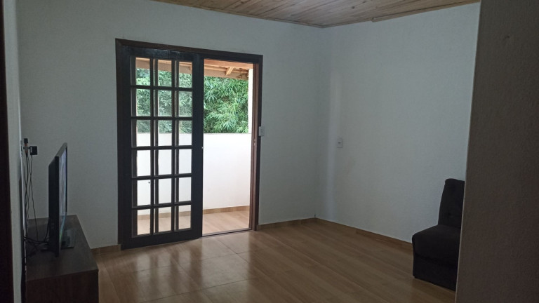 Imagem Casa com 2 Quartos à Venda, 80 m² em Vila Amelia - Paraibuna Imagem Casa com 2 Quartos à Venda, 80 m² em Vila Amelia - Paraibuna