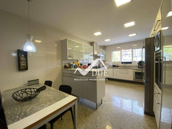 Imagem Apartamento com 3 Quartos à Venda, 227 m² em Embaré - Santos Imagem Apartamento com 3 Quartos à Venda, 227 m² em Embaré - Santos