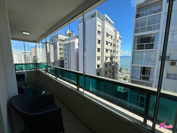 Imagem Apartamento com 3 Quartos à Venda, 110 m² em Centro - Florianópolis Imagem Apartamento com 3 Quartos à Venda, 110 m² em Centro - Florianópolis