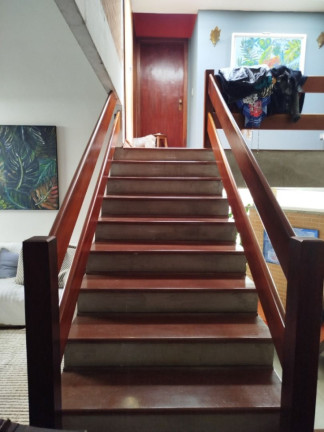 Imagem Casa com 3 Quartos à Venda, 370 m² em Jardim América - Jacareí Imagem Casa com 3 Quartos à Venda, 370 m² em Jardim América - Jacareí