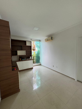 Imagem Casa com 4 Quartos à Venda, 380 m² em Centro - Manaus Imagem Casa com 4 Quartos à Venda, 380 m² em Centro - Manaus