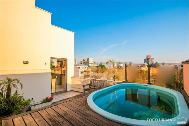 Imagem Cobertura com 3 Quartos à Venda, 111 m² em Petrópolis - Porto Alegre Imagem Cobertura com 3 Quartos à Venda, 111 m² em Petrópolis - Porto Alegre