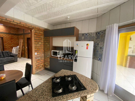 Imagem Casa com 5 Quartos para Temporada, em Cambiju - Itapoá Imagem Casa com 5 Quartos para Temporada, em Cambiju - Itapoá