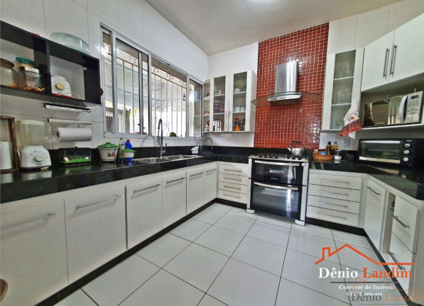 Imagem Casa com 6 Quartos à Venda, 343 m² em Jardim Panorama - Montes Claros