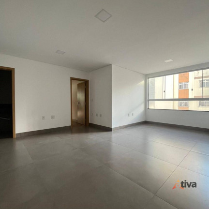 Imagem Apartamento com 3 Quartos à Venda, 135 m² Imagem Apartamento com 3 Quartos à Venda, 135 m²