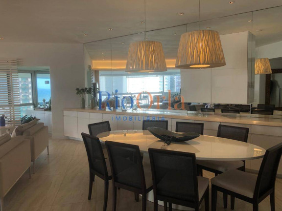 Imagem Apartamento com 3 Quartos à Venda, 220 m² em Barra Da Tijuca - Rio De Janeiro