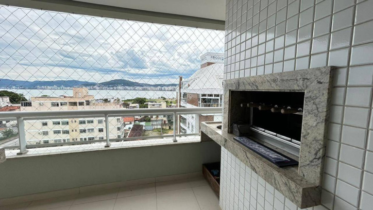 Imagem Apartamento com 3 Quartos à Venda, 96 m² em Balneário - Florianópolis Imagem Apartamento com 3 Quartos à Venda, 96 m² em Balneário - Florianópolis