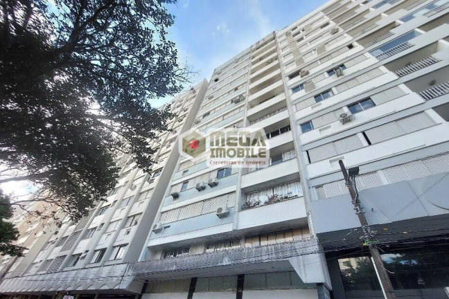Imagem Apartamento com 2 Quartos à Venda, 92 m² em Centro - Florianópolis Imagem Apartamento com 2 Quartos à Venda, 92 m² em Centro - Florianópolis