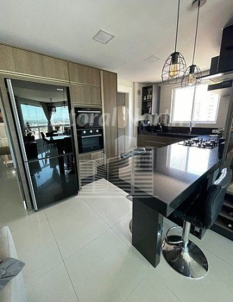 Apartamento com 3 Quartos à Venda, 136 m² em Centro - Balneário Camboriú
