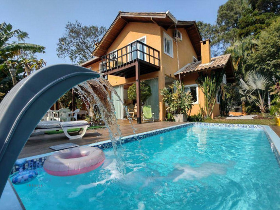 Casa com 3 Quartos à Venda, 182 m² em Lagoa Da Conceição - Florianópolis