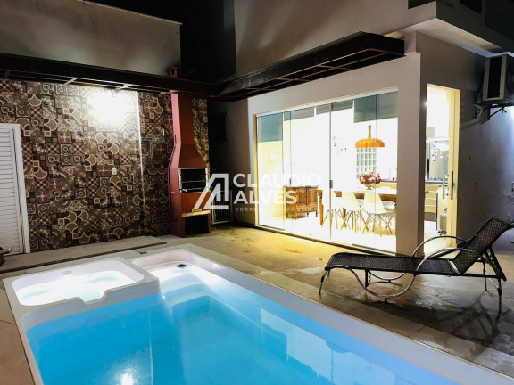 Imagem Casa com 4 Quartos à Venda, 300 m² em Cidade Nova - Feira De Santana Imagem Casa com 4 Quartos à Venda, 300 m² em Cidade Nova - Feira De Santana