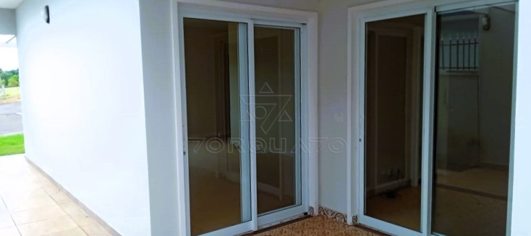 Imagem Casa de Condomínio com 5 Quartos à Venda, 300 m² em Residencial Lago Azul - Engenheiro Coelho Imagem Casa de Condomínio com 5 Quartos à Venda, 300 m² em Residencial Lago Azul - Engenheiro Coelho