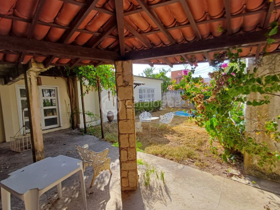 Casa com 3 Quartos à Venda, 450 m² em Ponta Negra - Natal