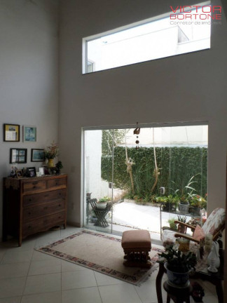 Imagem Casa com 3 Quartos à Venda, 280 m² em Vila Oliveira - Mogi Das Cruzes Imagem Casa com 3 Quartos à Venda, 280 m² em Vila Oliveira - Mogi Das Cruzes