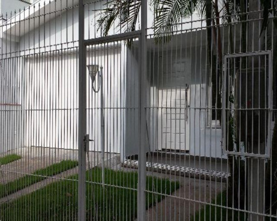 Imagem Casa com 3 Quartos à Venda, 200 m² em Sarandi - Porto Alegre Imagem Casa com 3 Quartos à Venda, 200 m² em Sarandi - Porto Alegre