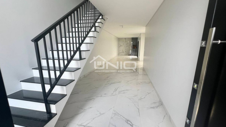 Imagem Casa à Venda, 152 m² em Fraron - Pato Branco Imagem Casa à Venda, 152 m² em Fraron - Pato Branco