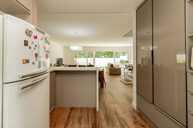 Imagem Casa de Condomínio com 3 Quartos à Venda, 438 m² em Pedra Redonda - Porto Alegre Imagem Casa de Condomínio com 3 Quartos à Venda, 438 m² em Pedra Redonda - Porto Alegre