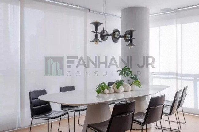 Imagem Imóvel com 3 Quartos à Venda, 170 m² em Vila Nova Conceição - São Paulo