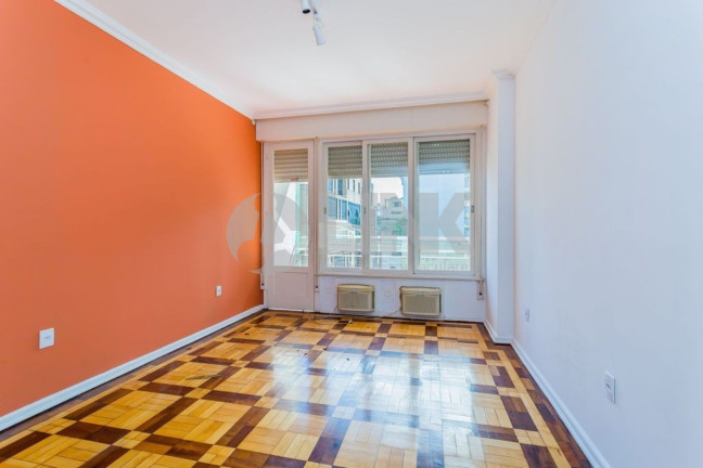 Imagem Apartamento com 2 Quartos à Venda, 105 m² em Moinhos De Vento - Porto Alegre