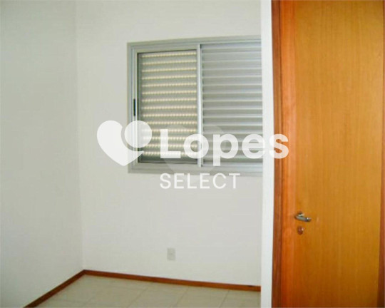 Imagem Apartamento com 3 Quartos à Venda, 69 m² em Aurora - Londrina Imagem Apartamento com 3 Quartos à Venda, 69 m² em Aurora - Londrina