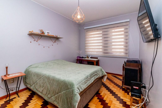 Imagem Imóvel com 2 Quartos à Venda, 77 m² em Bom Fim - Porto Alegre Imagem Imóvel com 2 Quartos à Venda, 77 m² em Bom Fim - Porto Alegre